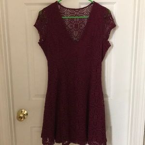 Maroon lace cocktail dress